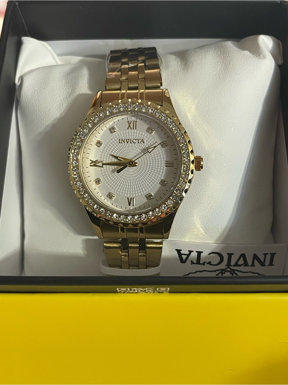 NIB Invicta Women’s Gold Crystal Bezel Bracelet Watch - Gold/White